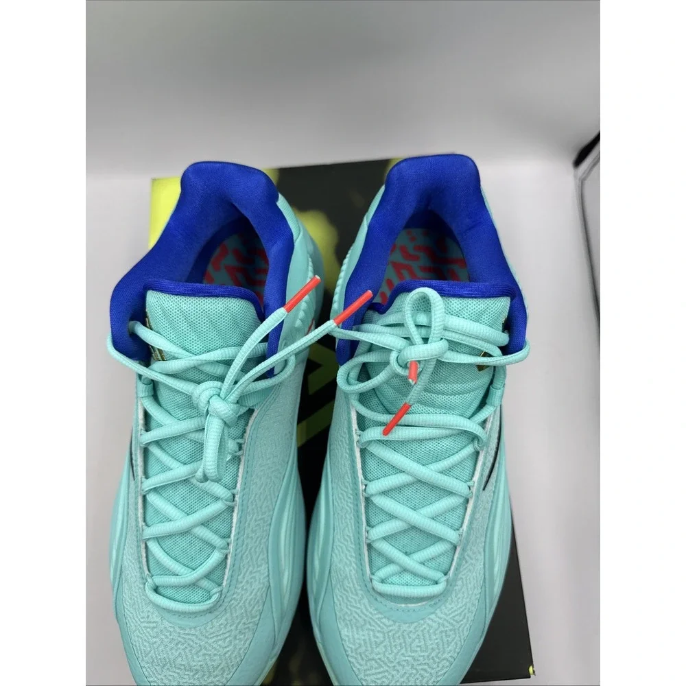 Giannis Freak 7 'Aqua'. Men size 10 (UK 9)/Woman 11.5 (UK 9) *NEW*